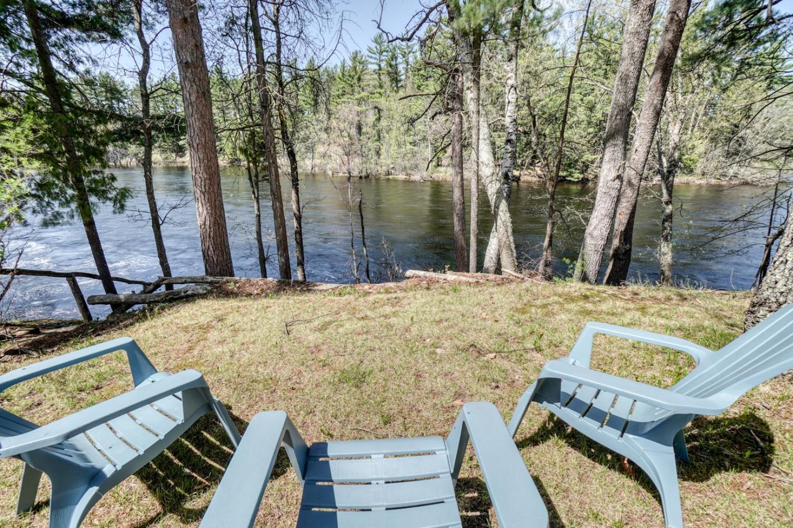 Edgewater Resort Айрън Маунтин Екстериор снимка