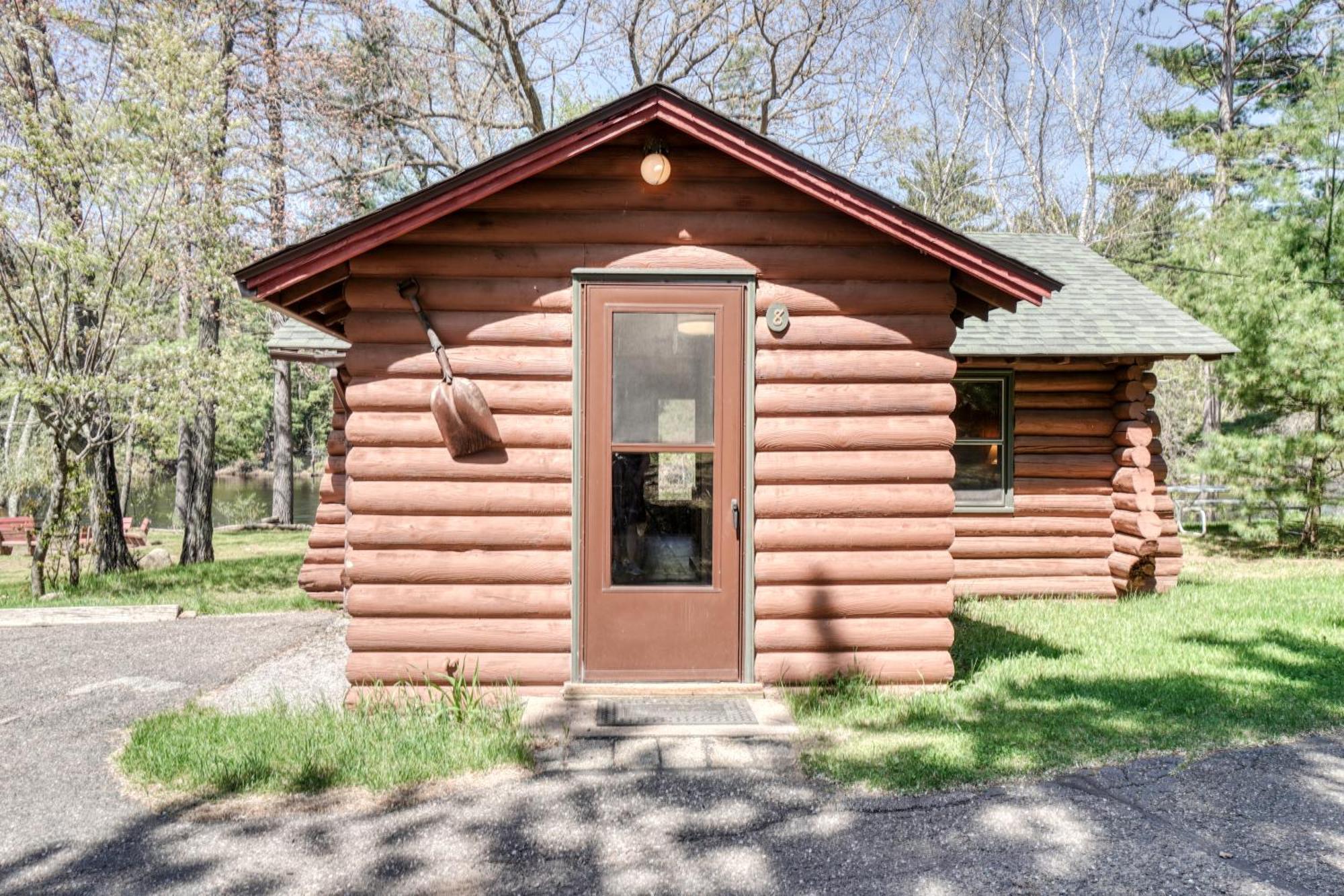Edgewater Resort Айрън Маунтин Екстериор снимка